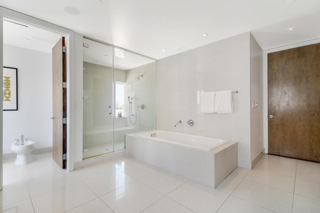 Roami At Collins Ave Ph Villa Miami Beach Exterior photo